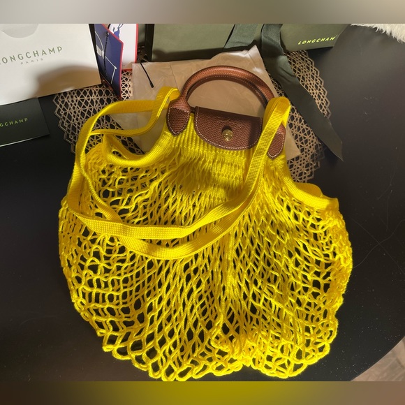 SOLD Authentic Longchamp Filet Bag - Picture 6 of 9